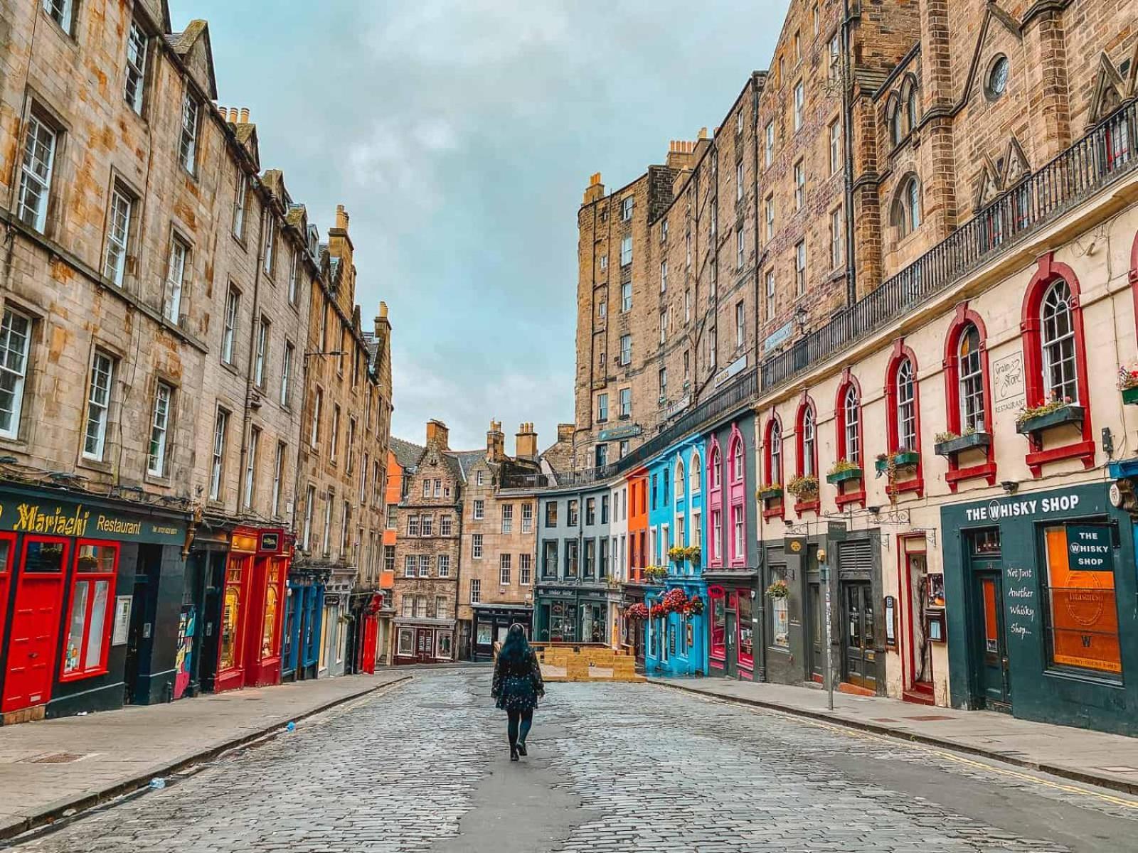 Victoria Street View Flat In Edinburgh Eb01, Edinburgh